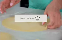 Using the lid, cut out and shape the cakes into th...