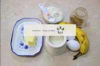 Як зробити бананові вафлі у вафельниці? Підготуйте...