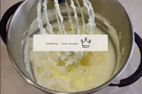 To make the cream, combine the fatty cream with po...