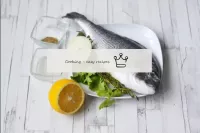 How to bake dorado fish in lemon foil? Prepare the...