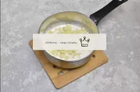 Heat the cream in a saucepan almost to a boil. Pou...