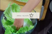 Put the cabbage leaves in a large bowl. ...