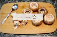 Wash the mushrooms well. It is best to use a speci...