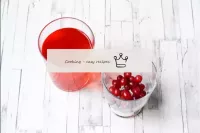 Remove the berries or fruits from the compote, dep...
