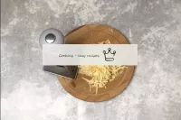 Queijo gelado num grande. ...