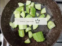 ¿Cómo hacer calabacín guisado con verduras en una ...