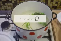 Add sprigs of parsley and dill to boiling water, d...