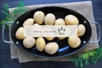 How to bake boiled potatoes in the oven? Prepare e...