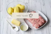 How to make French potatoes with mince? Prepare th...