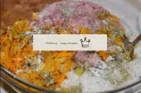 In a bowl, combine minced meat, rice, carrots and ...