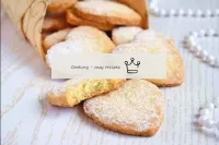 It turns out very tasty and crumbly sugar cookies....