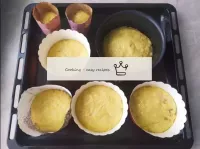 Arrange the dough into cakes moulds. From this amo...