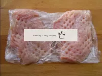 为了击退鸡片，最好储备塑料袋。或者将它们包裹在要击退的木板上，或者将肉放在袋子里（在食物膜中）。用拉...