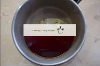Boil for 2-3 minutes. During this time, the carame...
