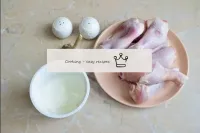 Wie man Hühnerfüße in saurem Sahne im Ofen macht? ...