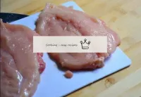 The breast is divided into 2 fillets. On each fill...