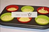 I baked cupcakes in silicone forms, so I didn't lu...