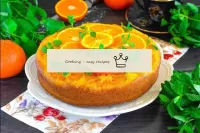 Turn the finished tangerine pie onto a dish so tha...