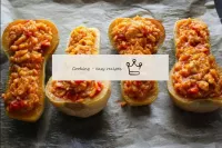 Rellena la calabaza con un relleno de arroz. ...