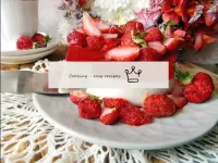 Mousse strawberry cake...