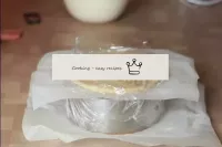 Remove all the cake parts from the freezer. Cool t...