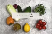 Как сделать салат с пекинской капустой огурцом и п...