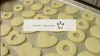 Cool the ready-made cookies. ...