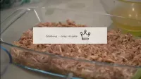 Lay out the chopped meat in suitable large forms a...