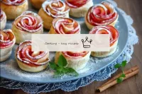 Puff pastry roses with apples...