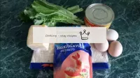 Подготовить продукты. Яйца предварительно сварить ...