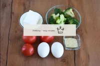 How to make a broccoli salad with tomatoes, cheese...