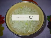 Marinate onions. Cut the onions into a cube, mix h...