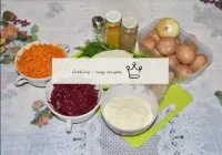 Produkte für die Zubereitung von Eralash Salat. Ma...