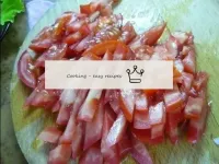 How to make Carmen salad with chicken and ham crac...