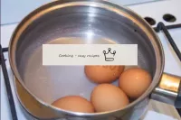 Let's prepare all the ingredients. We cook eggs fo...