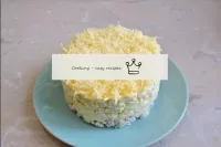 Put the last layer of cheese, grated over a fine g...