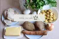 Как сделать классический салат с курицей и грибами...