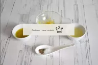 Préparez la vinaigrette. Préparez les produits pou...