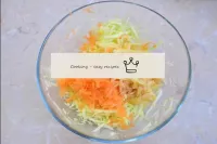 Peel the carrots and apple and rinse them from dir...