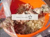 As time passes, remove the minced meat, mix it. Pe...