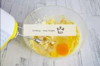 Візьміть яйця, помийте з содою в проточній воді, о...