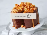 Chocolate caramel cake...