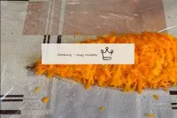 Place the grated carrots on top. ...