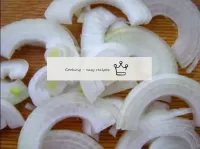 We will peel the onion, dry it and cut it with hal...