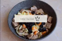 Place the fried onions and carrots in a pan to the...