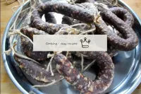 Au cours de la léthargie, les bâtons de saucisse s...