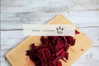 Peel the beets, cut into thin strips. ...