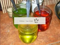 Pour the contents of each jelly bag into boiling w...