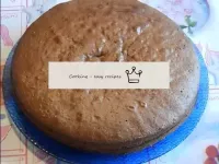 Um biscoito pronto para esfriar cinco ou seis hora...