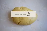 The cooled dough will no longer stick to the hands...